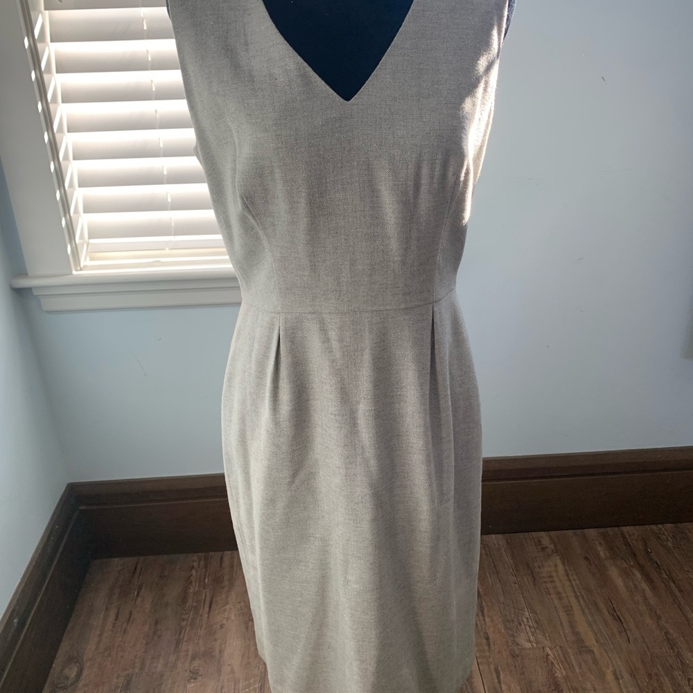 Size 8, sheath dress, shimmery texture. Banana Republic